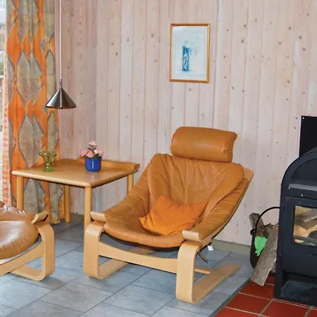 Beautiful In Middelfart With Sauna 別荘